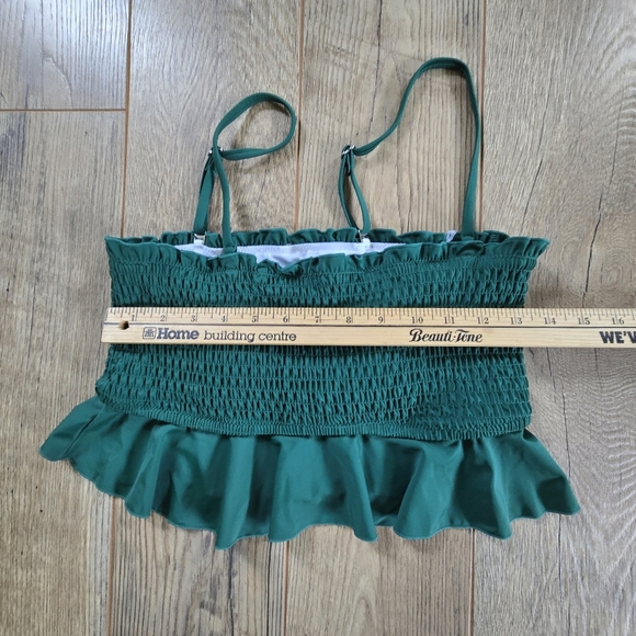 Green Ruffled Bikini Set with Leaf Print, No Tag, See Measurements - Picture 7 of 7